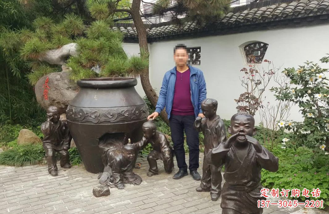 周口园林司马光砸缸铜雕