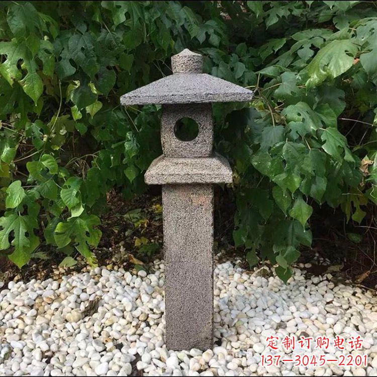 周口中式复古园林石灯