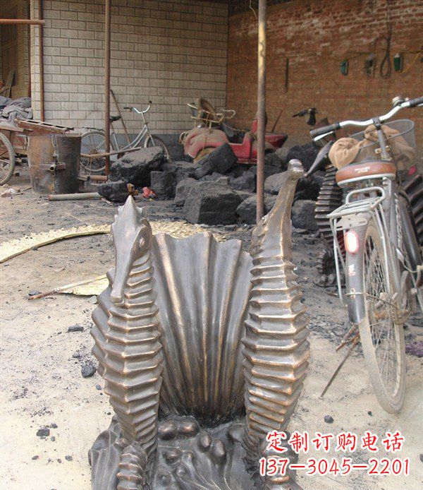 周口铸铜海马小区动物铜雕