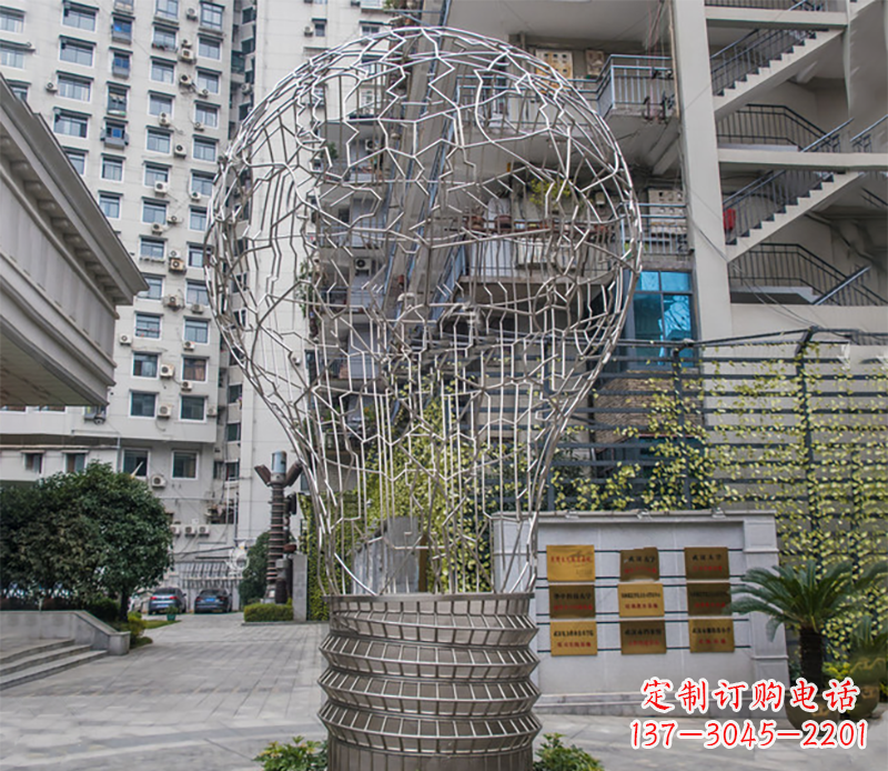 周口不锈钢灯泡雕塑